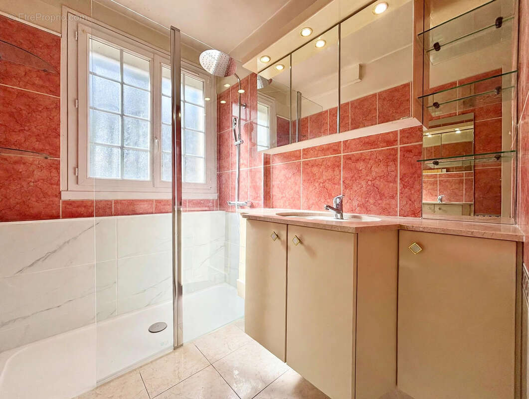 Maison 125m2 Plain-pied Verrières-le-Buisson - photo 7