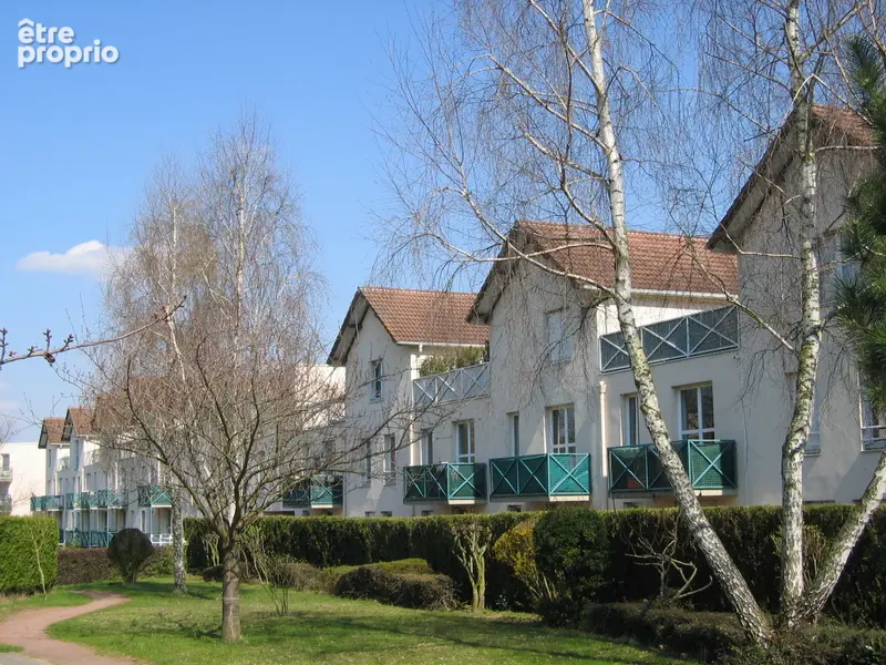 Appartement à MONTIGNY-LE-BRETONNEUX