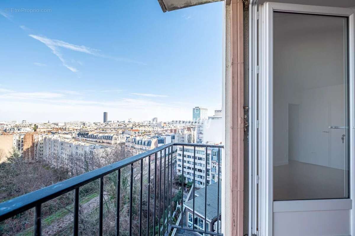 Appartement à PARIS-15E