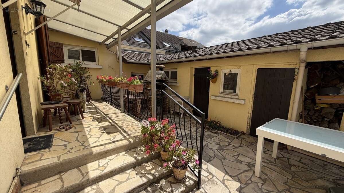 Maison 63 m² à Drancy  - photo 8