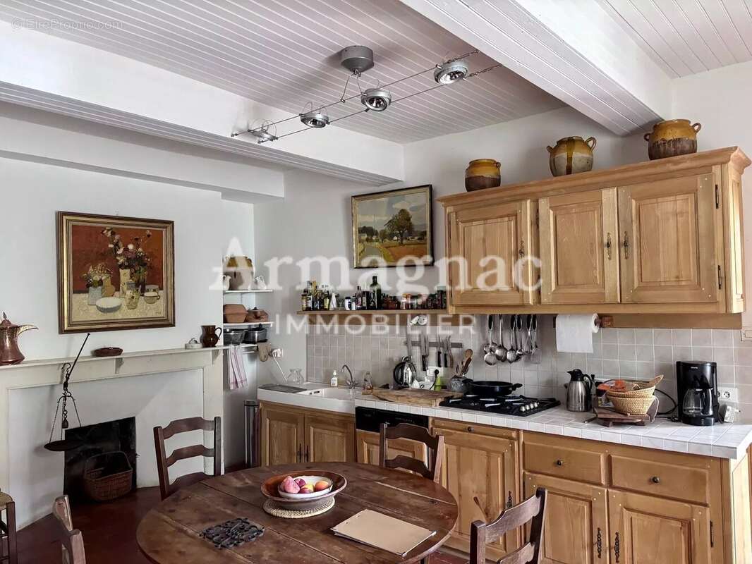 Maison de village en pierre - photo 6