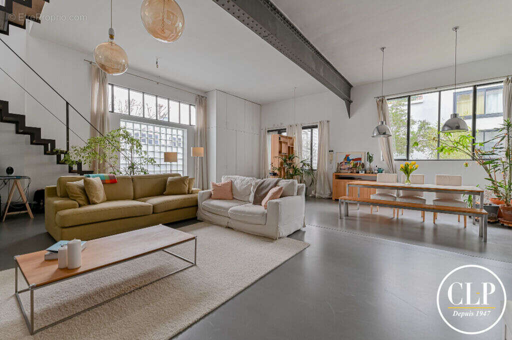 Commerce à MONTREUIL