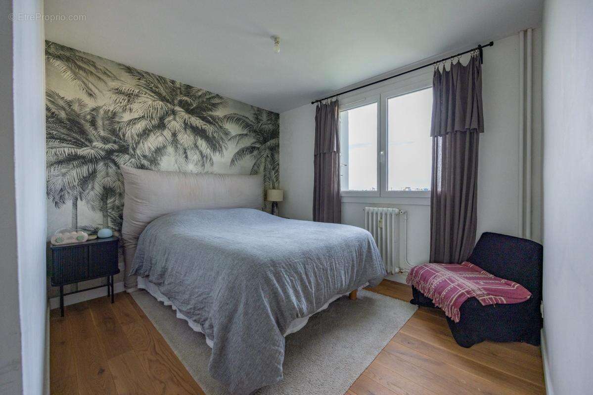 Appartement à SAINT-SEBASTIEN-SUR-LOIRE