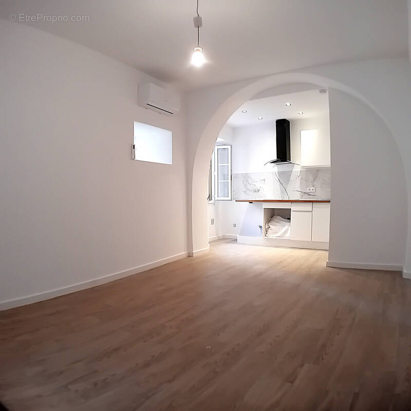 Appartement à LA VALETTE-DU-VAR