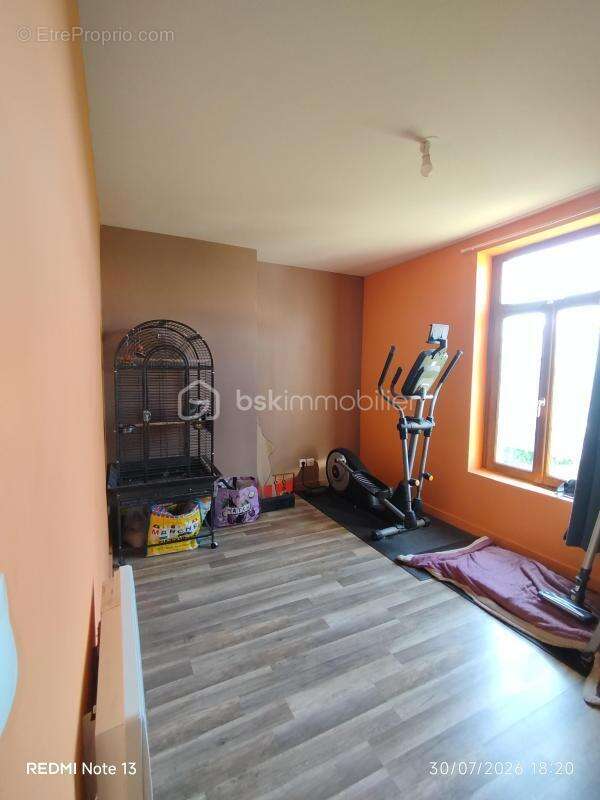 Maison 121m²  3 chambres et 1 bureau  sur le secteur de NESLES - photo 8