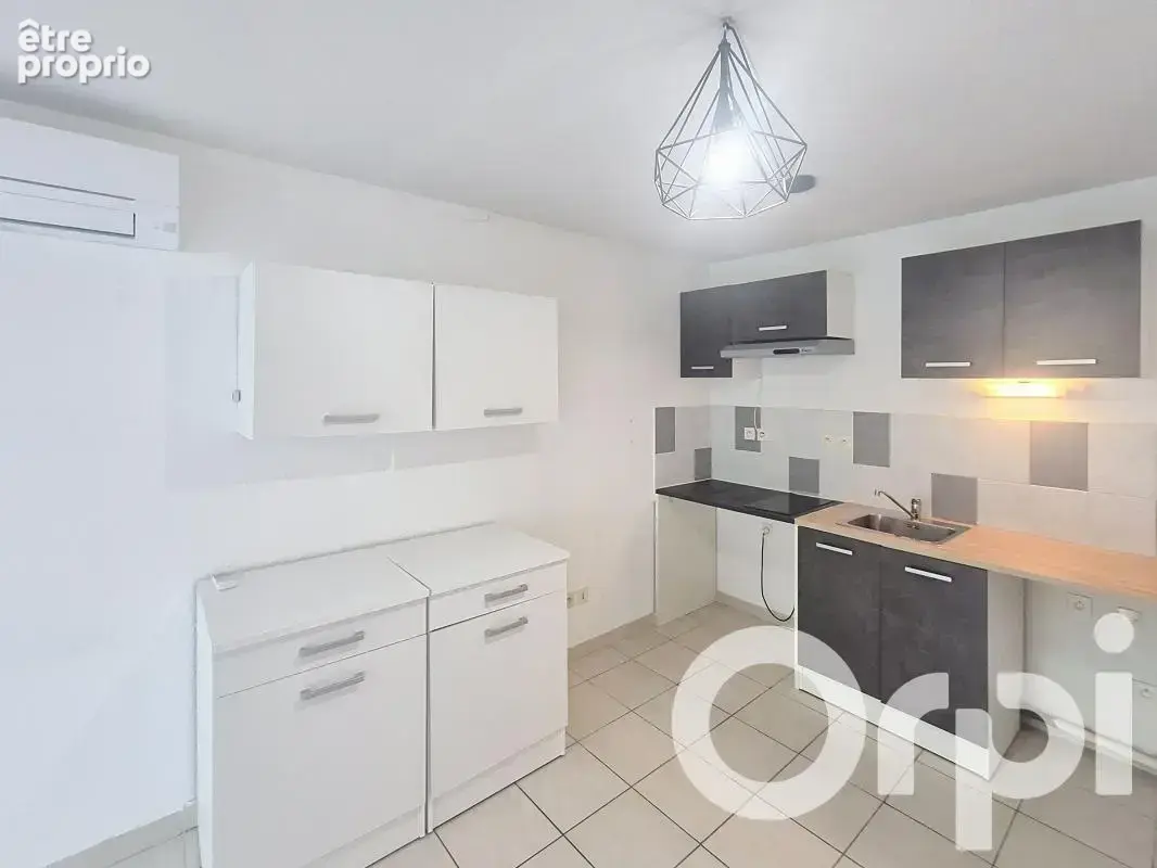 Appartement À Vendre - photo 3