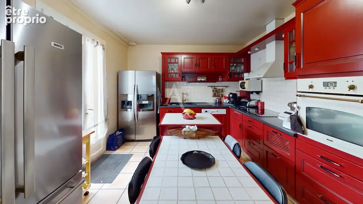 Maison de plain-pied 4 chambres avec jardin, garage et carports ? Bignoux - photo 3