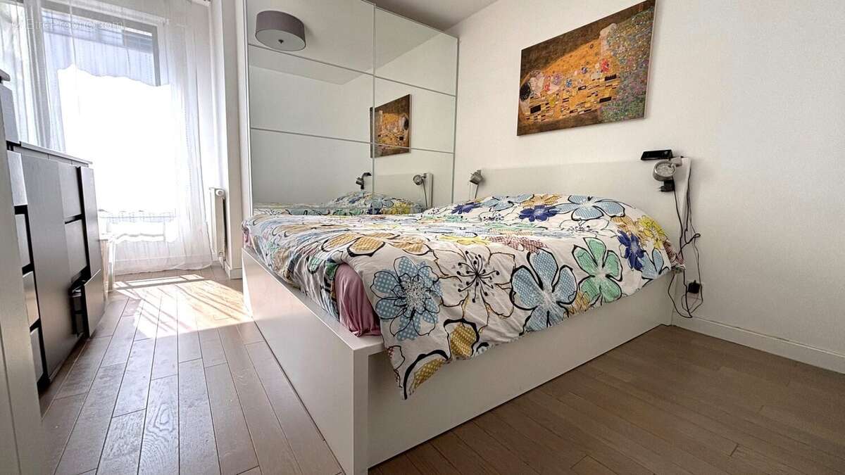 Appartement à MAISONS-ALFORT