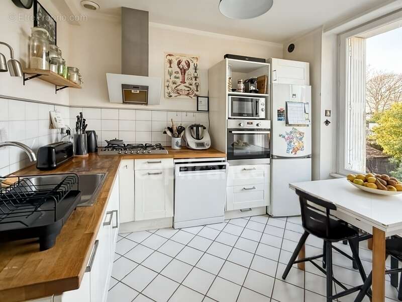 Maison à LE RELECQ-KERHUON