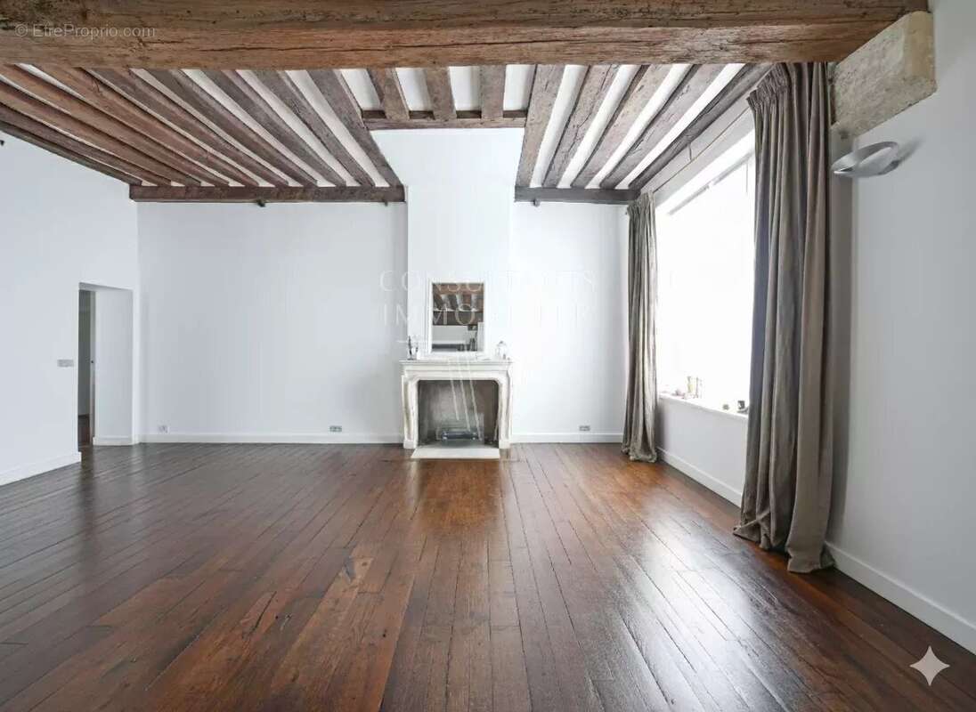 Appartement à PARIS-6E