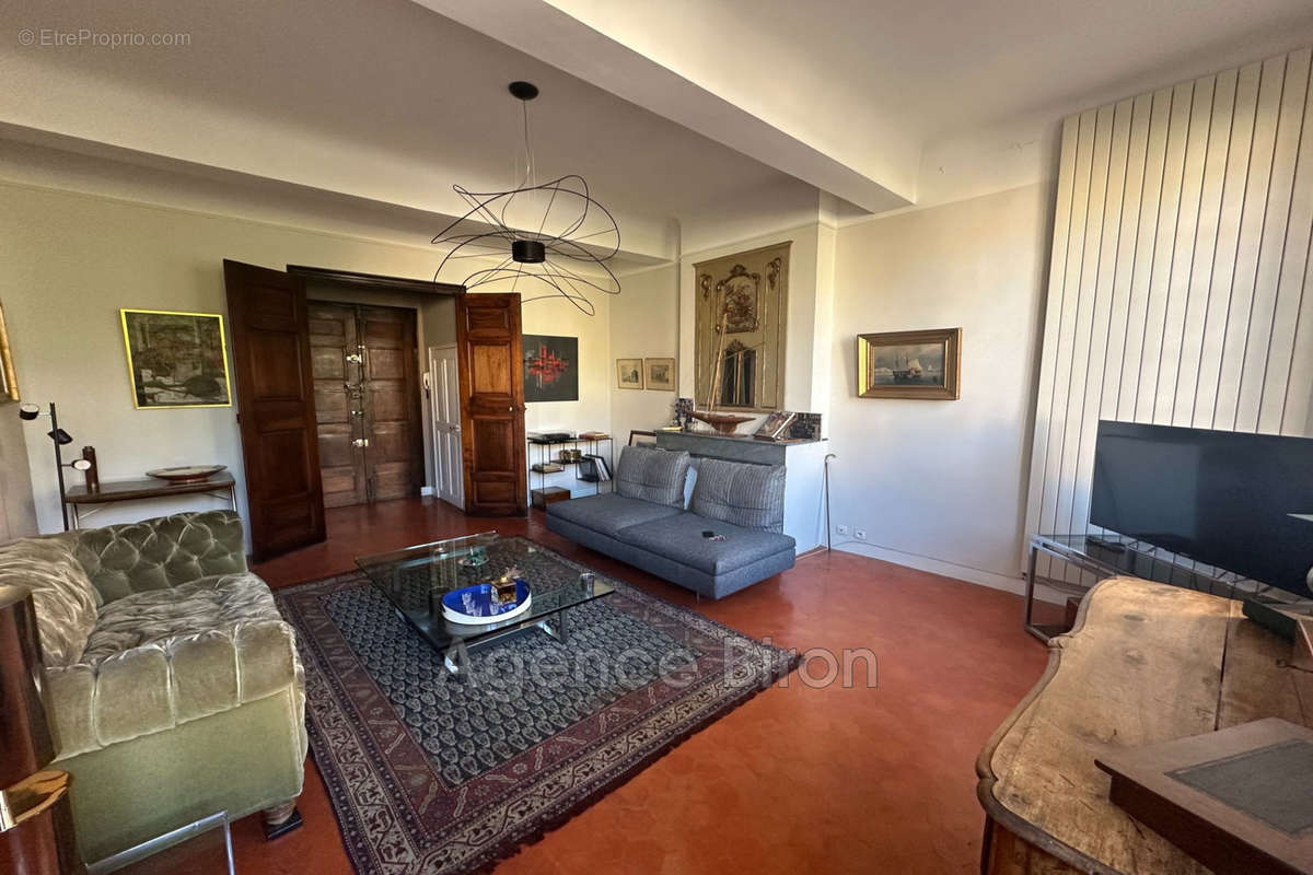 Appartement à AIX-EN-PROVENCE