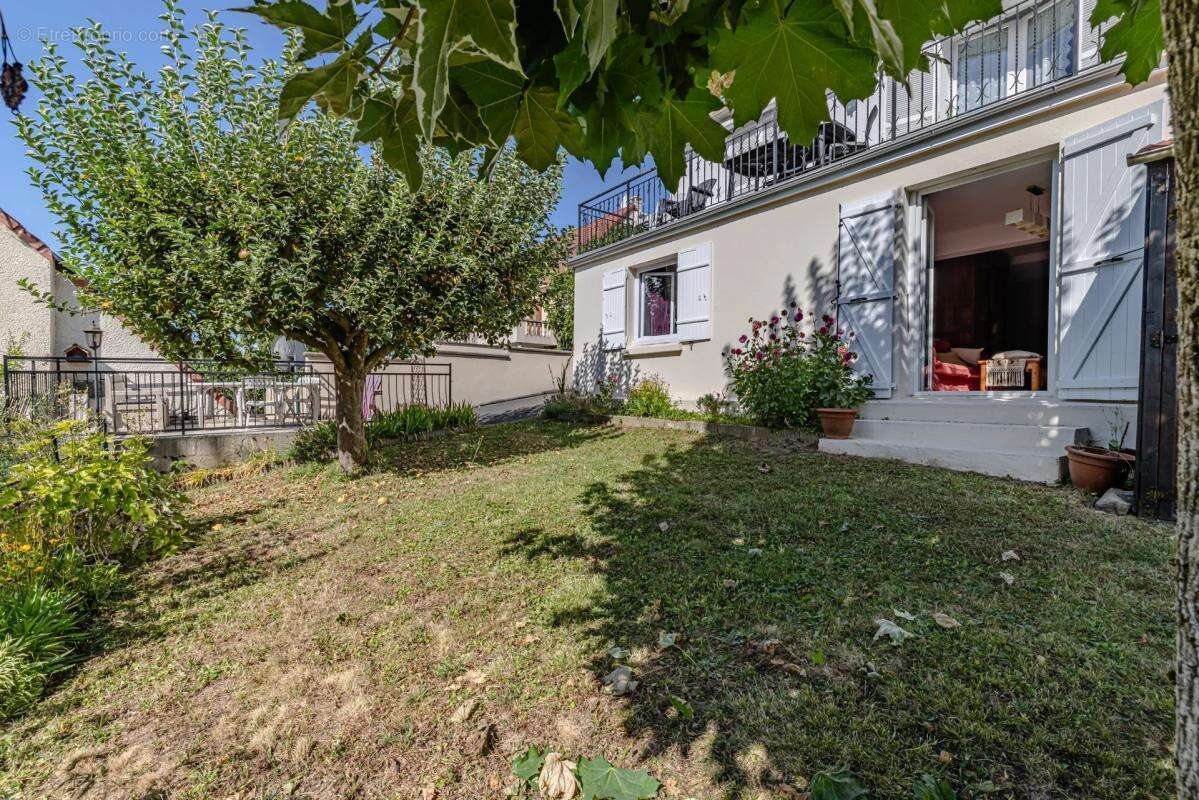 Appartement à FOSSES