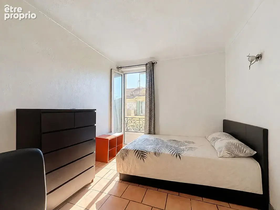 Appartement Nice 2 pièces 41,82 m2 secteur début de riquier limitrophe au port - photo 4