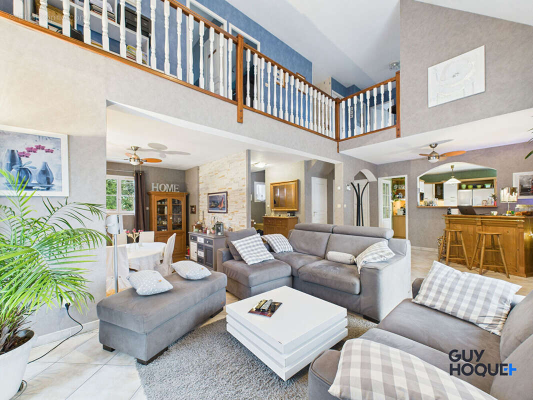 Maison à SOTTEVILLE-SOUS-LE-VAL