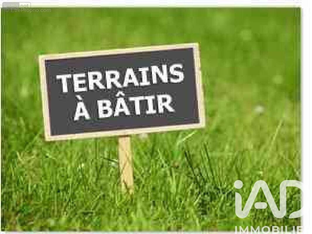 Photo 1 - Terrain à HOUDAN