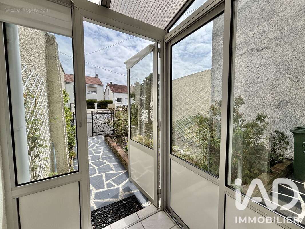 Photo 2 - Maison à SARAN
