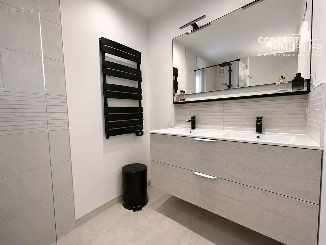 FLORANGE – Appartement F3 avec terrasse, parking privatif et cave - photo 6