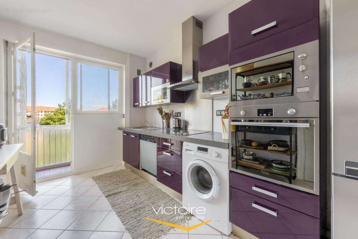 Appartement à LYON-3E