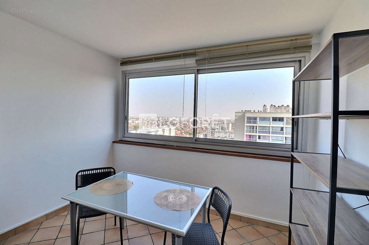 Appartement à VITRY-SUR-SEINE