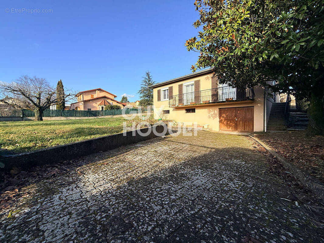 Maison à SAINT-LAURENT-D'AGNY