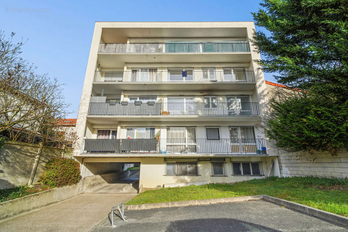 Appartement à ROMAINVILLE