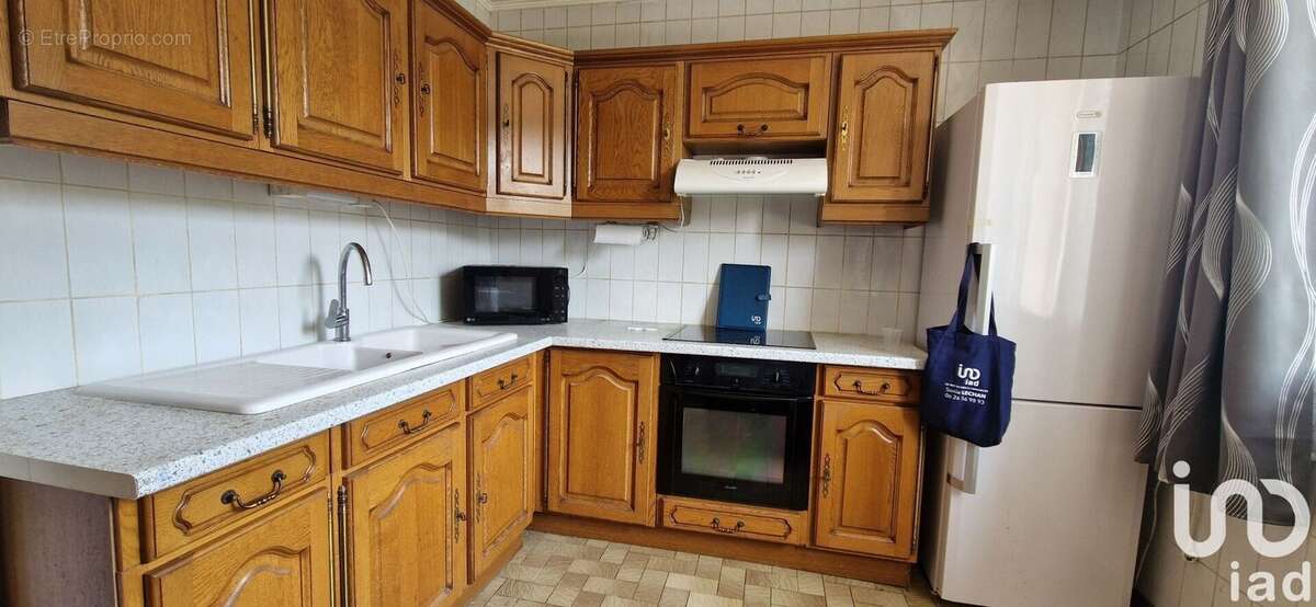 Photo 8 - Maison à LONGPERRIER