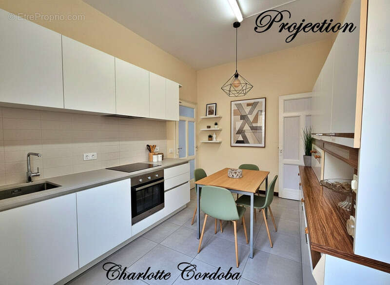 Maison à FEUGAROLLES