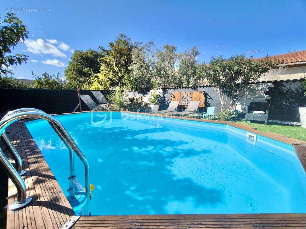 Maison R+1 de 135 M2 sur une parcelle de 413M3 ET Piscine semi enterrée - photo 15