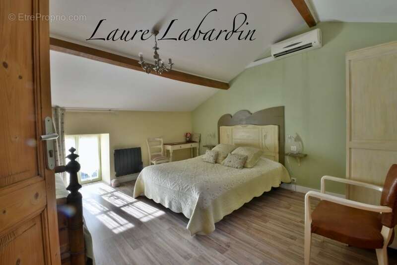 Maison à SAINTE-BAZEILLE