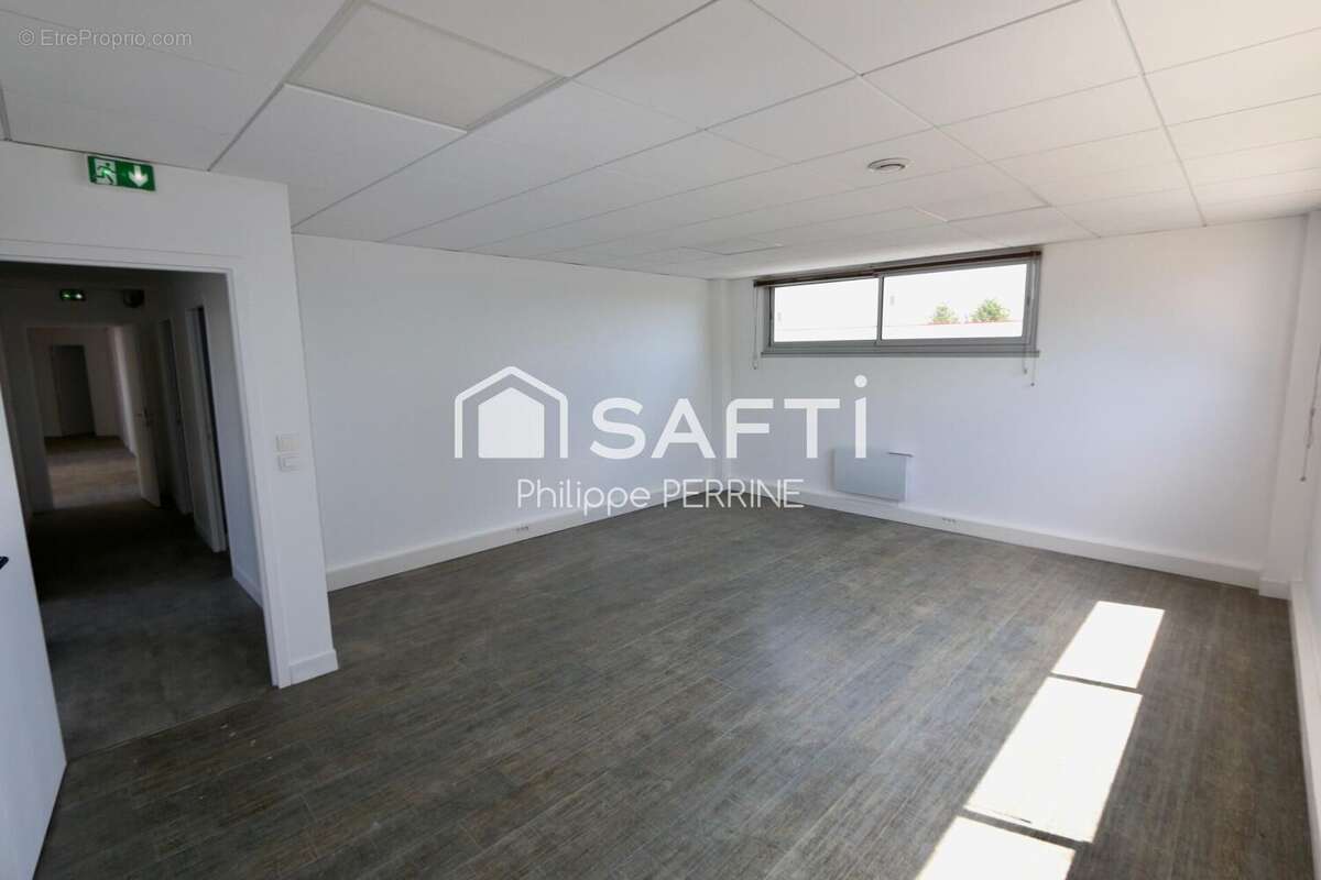 Photo 2 - Commerce à DOUVRES-LA-DELIVRANDE