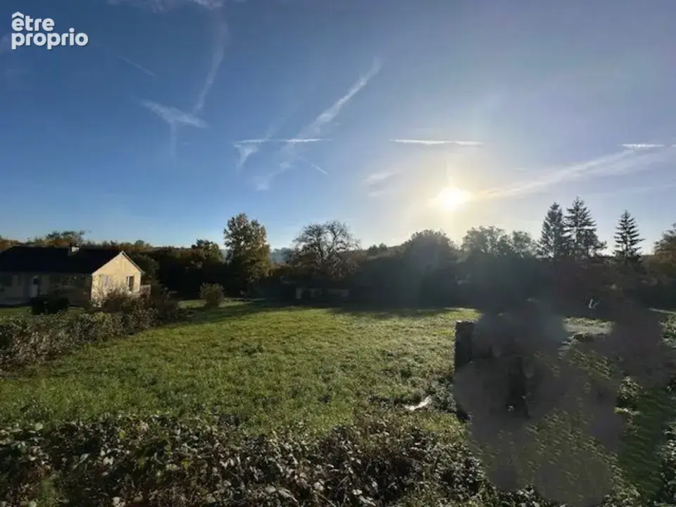 Terrain à BRAY-ET-LU