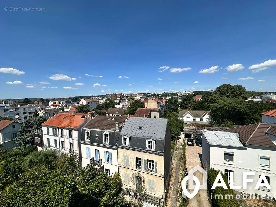 Appartement à ENGHIEN-LES-BAINS