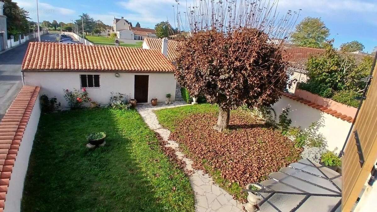 Photo 2 - Maison à COZES