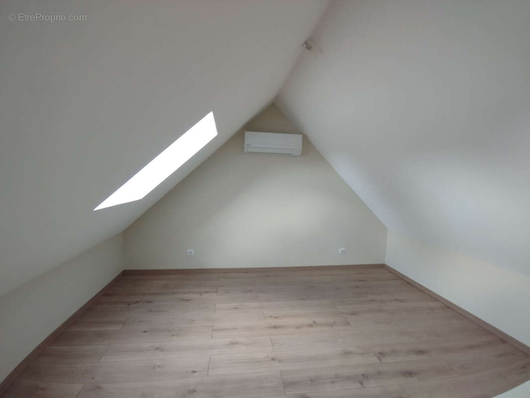 Maison à CLOYES-SUR-LE-LOIR