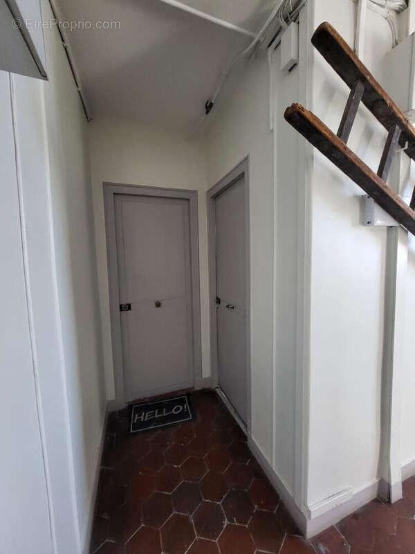 Appartement à PARIS-10E