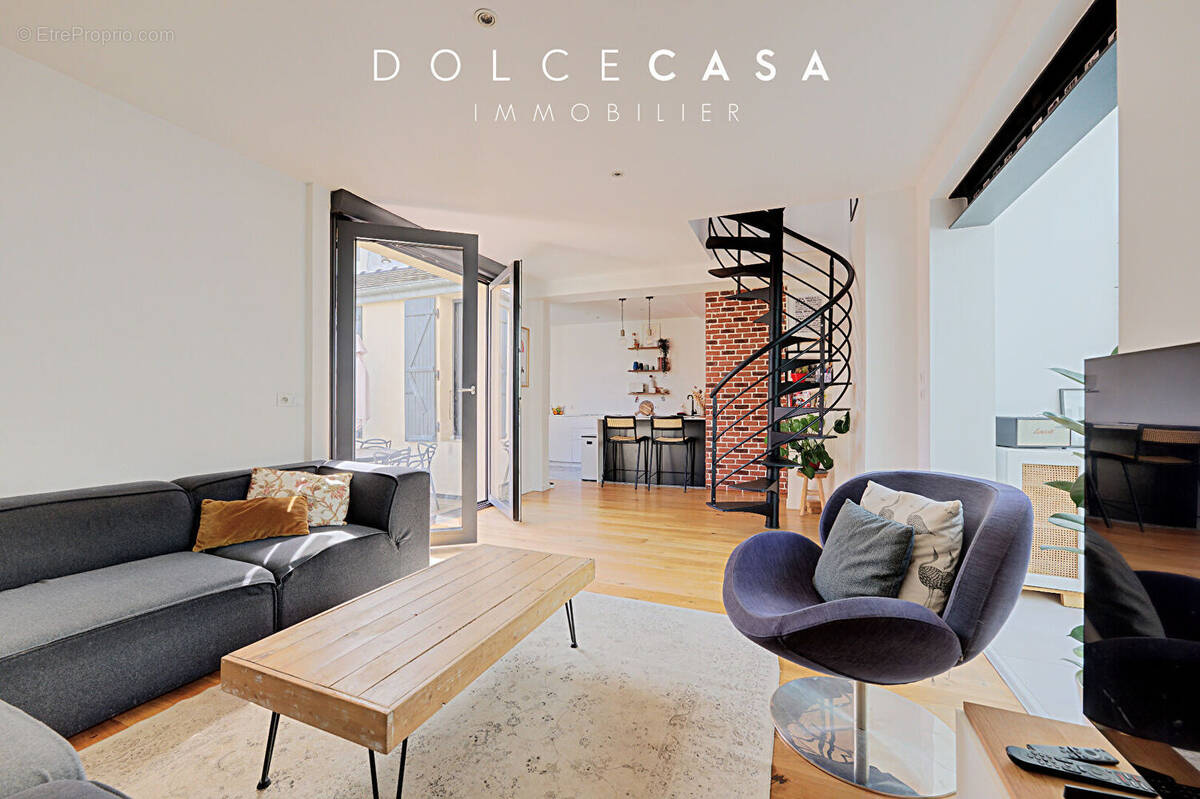 Maison à LE PERREUX-SUR-MARNE