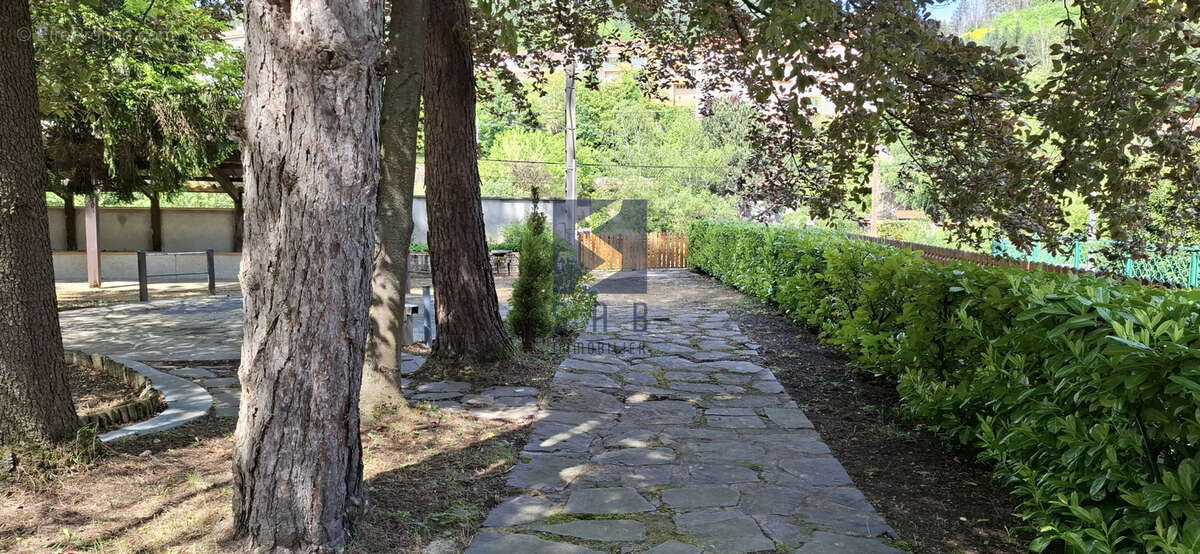 Maison à LE CHEYLARD