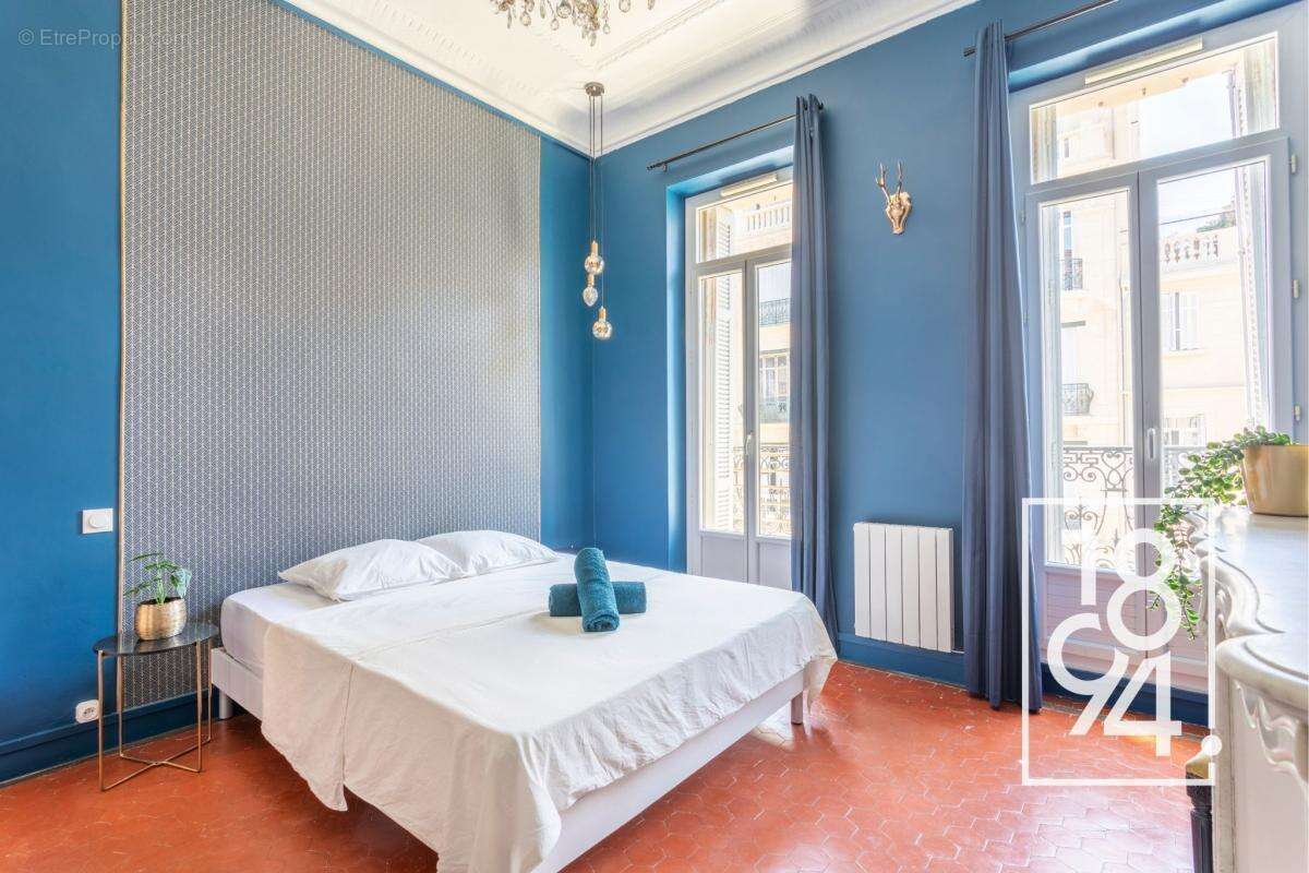 Appartement à MARSEILLE-6E