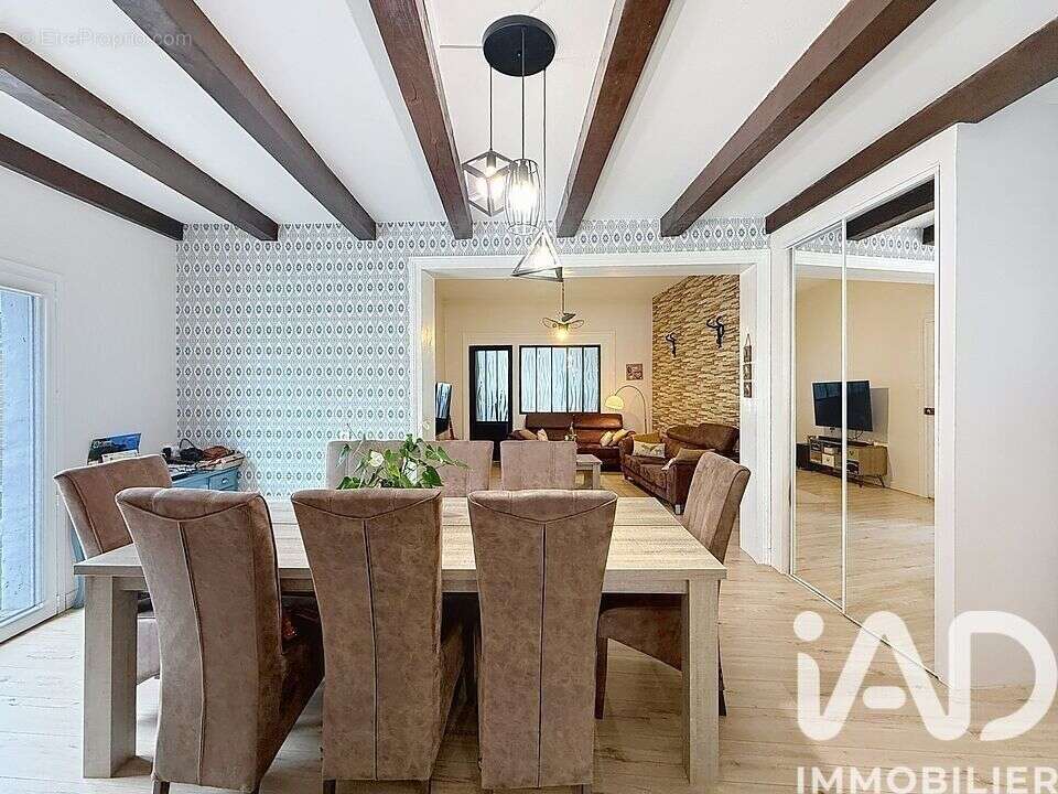 Photo 3 - Maison à RACHES