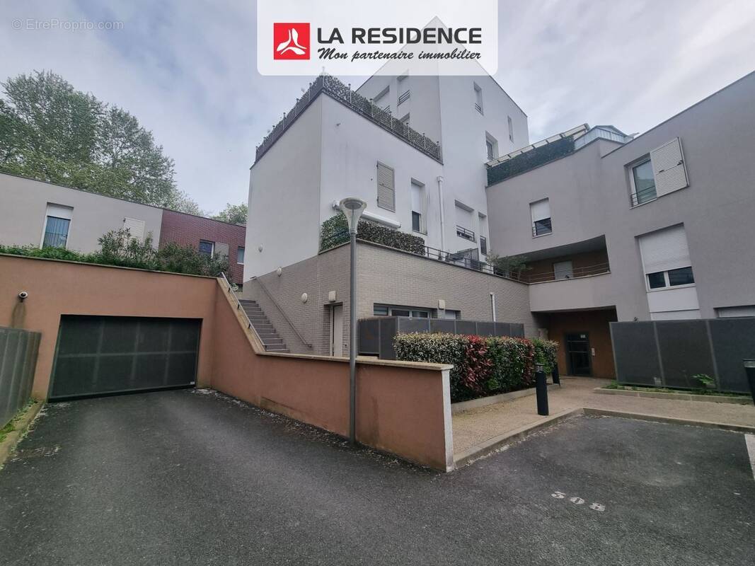 Appartement à STAINS