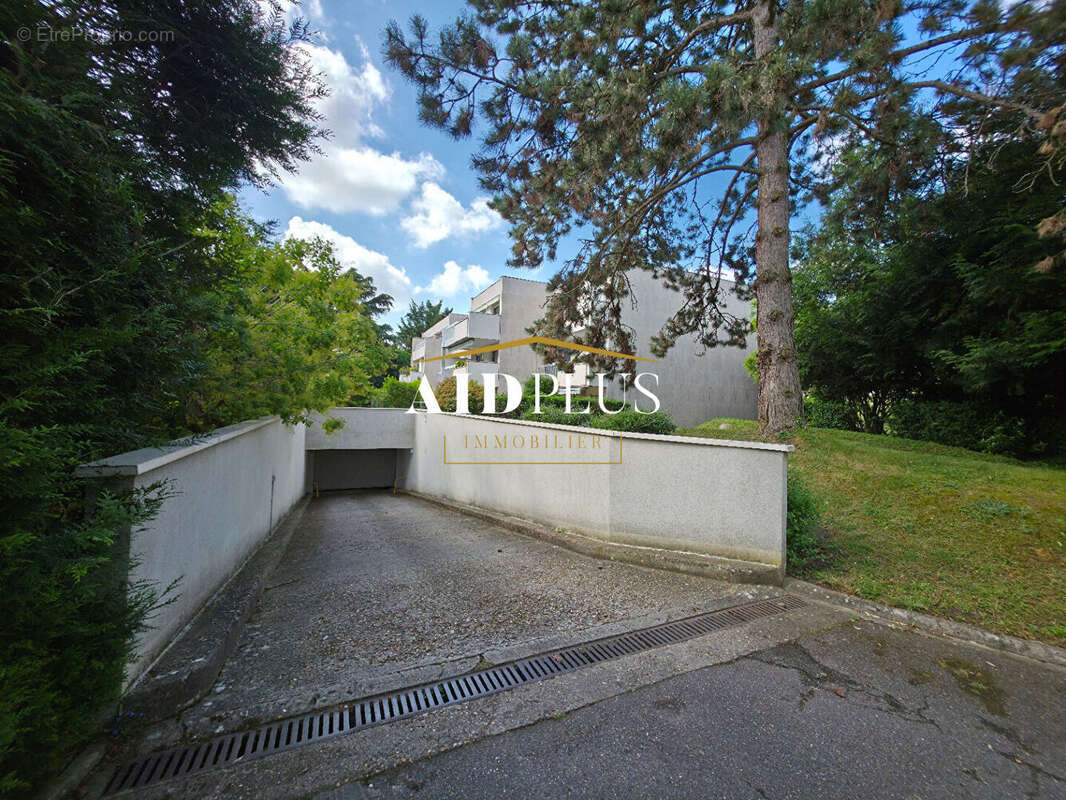Appartement à SAINT-LEU-LA-FORET