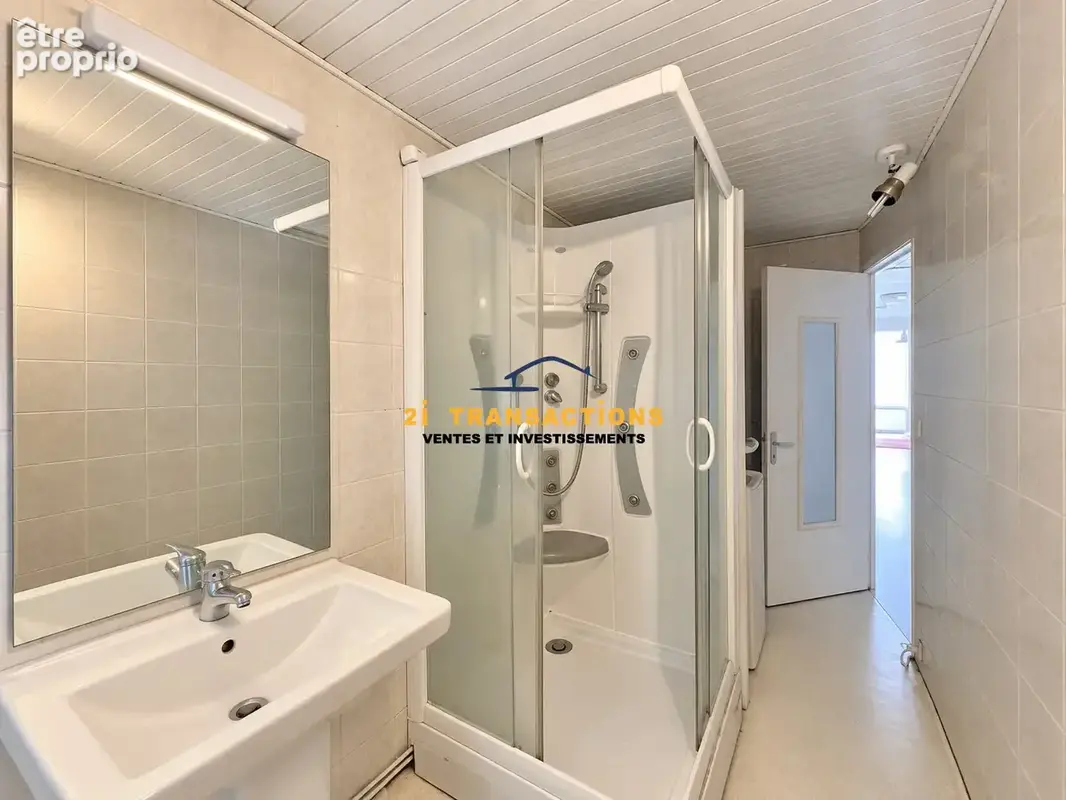 Appartement 210 m² à vendre à Rive-De-Gier (42800) - photo 7