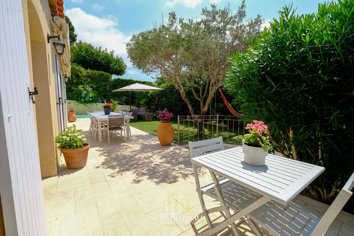 Maison familiale T5 avec piscine   Un véritable havre de paix aux Caillols (Marseille 13012) - photo 28