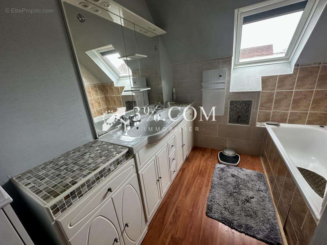 Maison à CHANTEHEUX