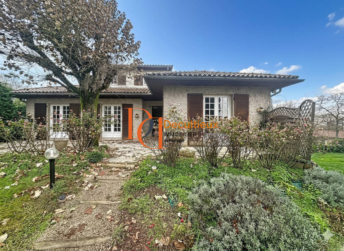 Maison à FRANCHEVILLE