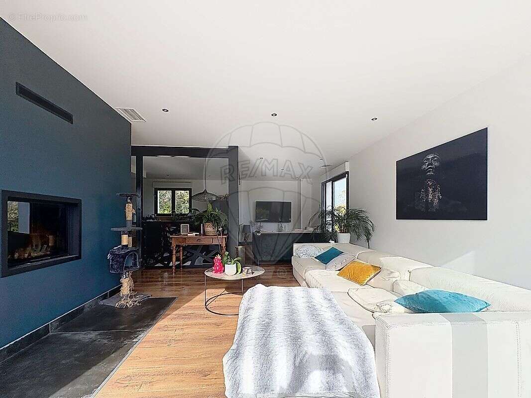 Maison à BOISSET-ET-GAUJAC