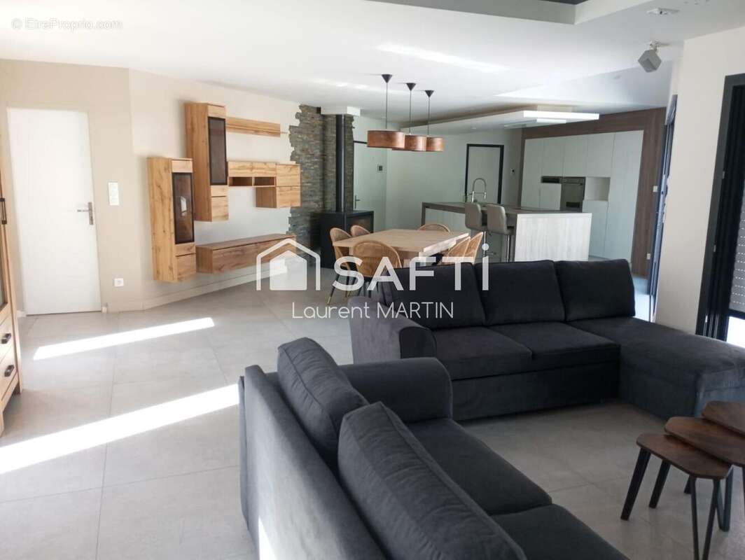 Photo 2 - Maison à COMMEQUIERS