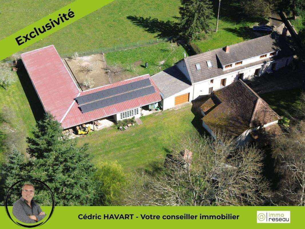 Maison à LIGNAC