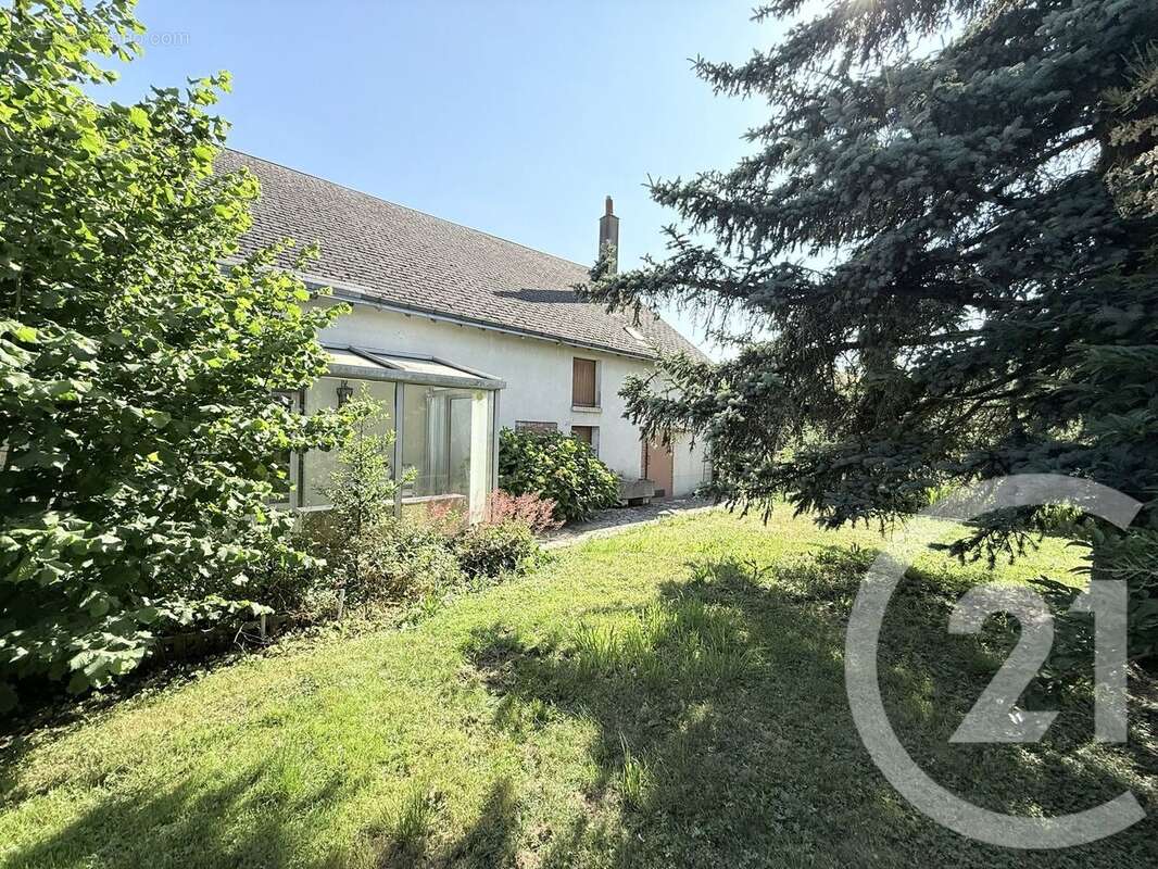 Maison à CLOYES-SUR-LE-LOIR