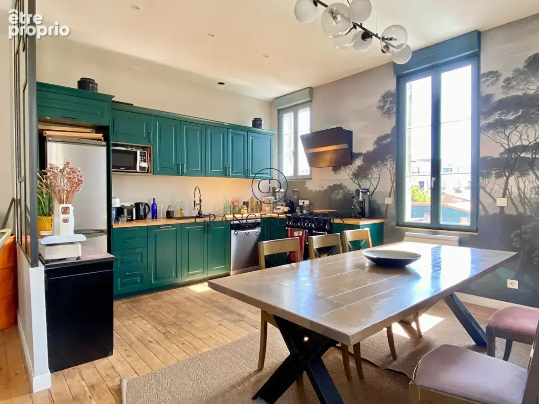 Appartement rénové immeuble pierre - CROIX BLANCHE - photo 4
